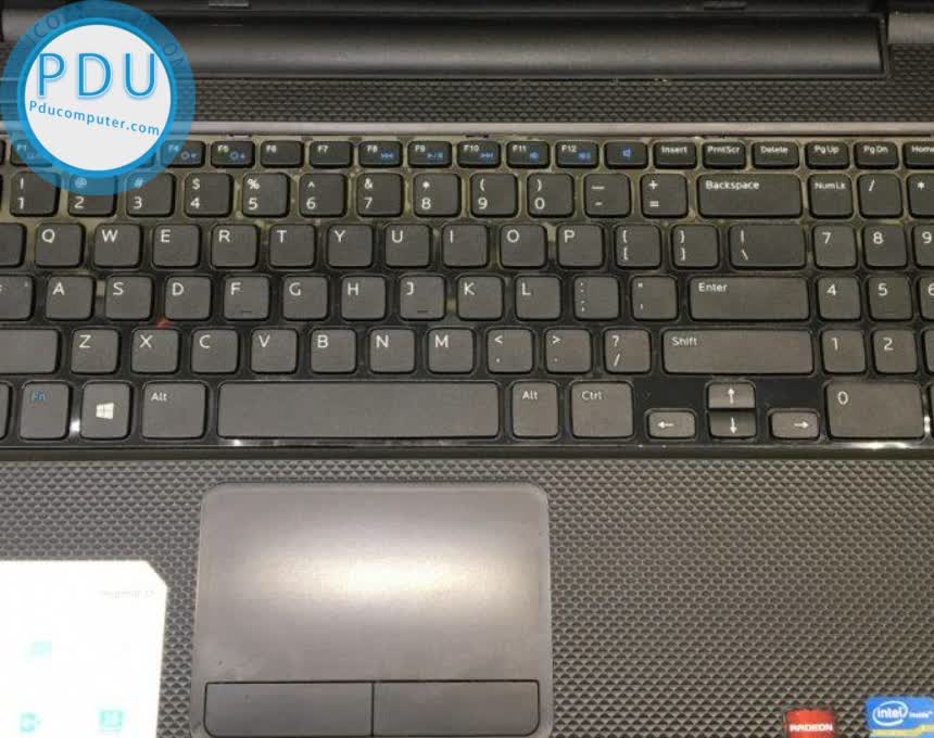 Dell Inspiron 3537| i5-4200U | RAM 4 GB |HDD 500GB | 15.6” HD | VGA AMD Radeon HD 8670M 1GB