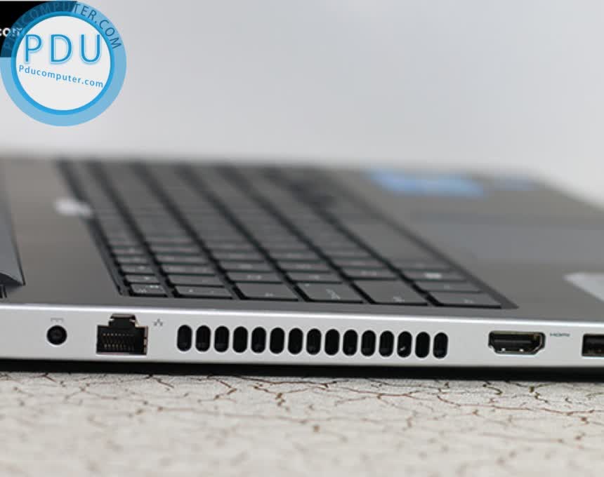 Dell Inspiron 5558| i5-5200U | RAM 4 GB |HDD 500GB | 15.6” HD | VGA NVIDIA GeForce 920M 2GB