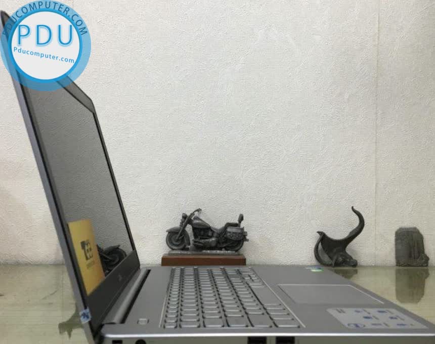 Dell Inspiron 7537 | i7 4500U | RAM 6 GB |HDD 500GB | 15.6” HD | VGA NVIDIA® GeForce® GT 750M (2gb)