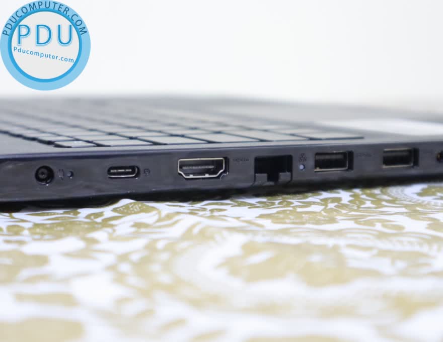 Dell Latitude 3500 / Core i5 8265U / RAM 8GB / SSD 256GB / 15.6″ FHD (1920×1080)/ Intel® HD Graphics 620