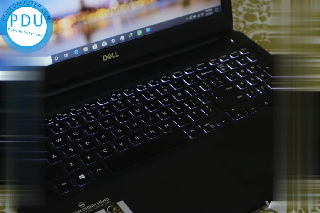 Dell Latitude 3500 / Core i5 8265U / RAM 8GB / SSD 256GB / 15.6″ FHD (1920×1080)/ Intel® HD Graphics 620