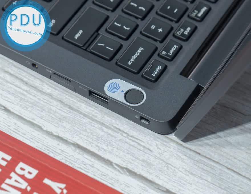 Dell Latitude 7400 | i5-8265U | RAM 8GB | SSD 256GB | FHD IPS