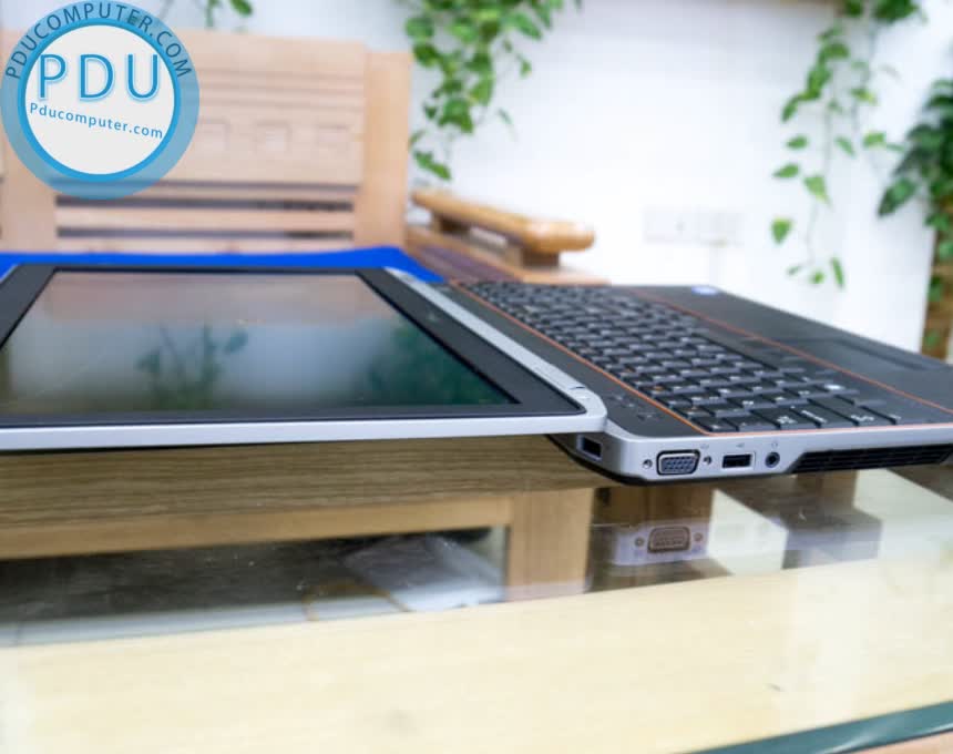 Dell Latitude E6520 i7 2620M | RAM 4 GB | HDD 320G | 15.6” HD | Card on