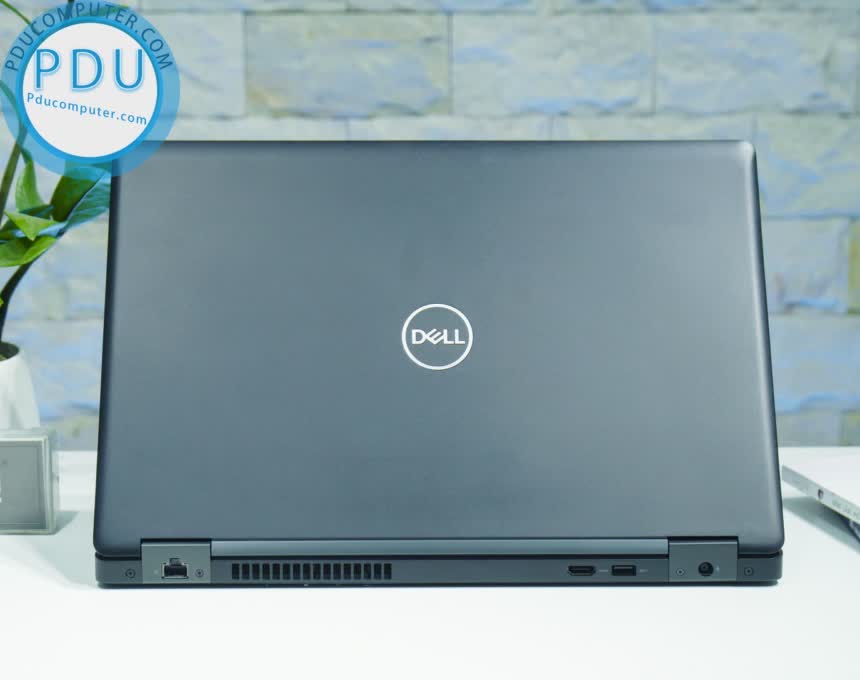 Dell Precision 3530 Core i7-8750H / RAM 8GB / SSD 256GB / FHD / Nvidia Quadro P600 4GB GDDR5