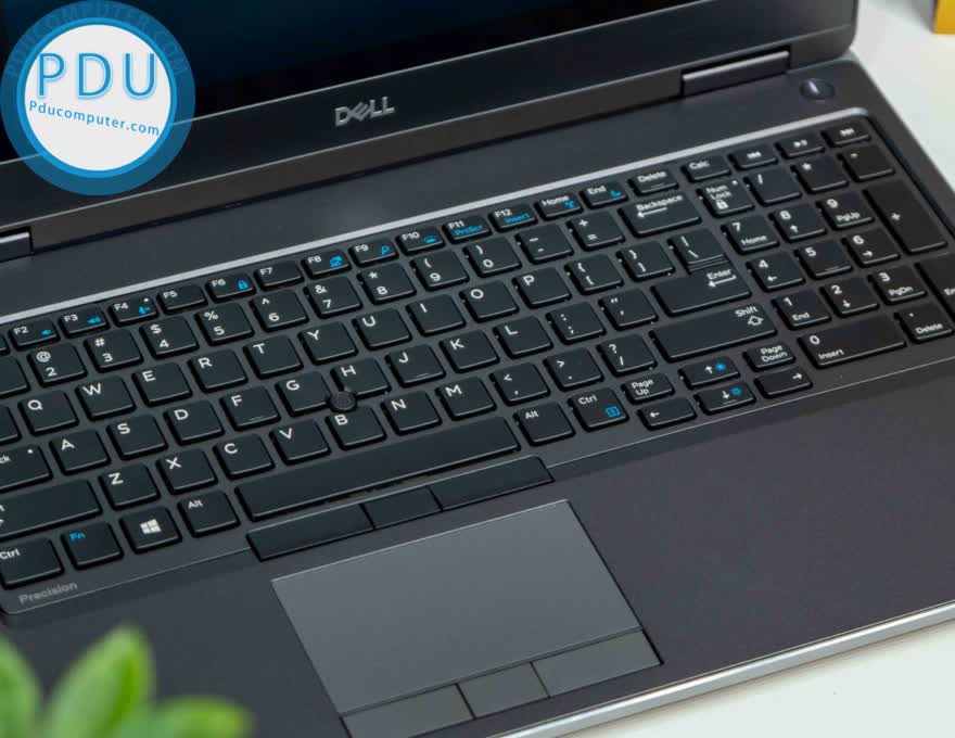 Dell Precision 7540 / i7-9750H / RAM 16GB / SSD 512GB / FHD IPS / NvidiaQuadro T1000