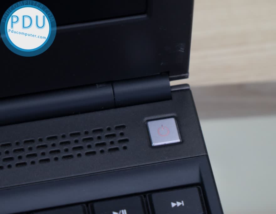 Dell Precision M4700 Mobile Workstation i7 3820QM/3840QM | RAM 8 GB | SSD 256GB | 15.6″ Full HD | VGA K2000M