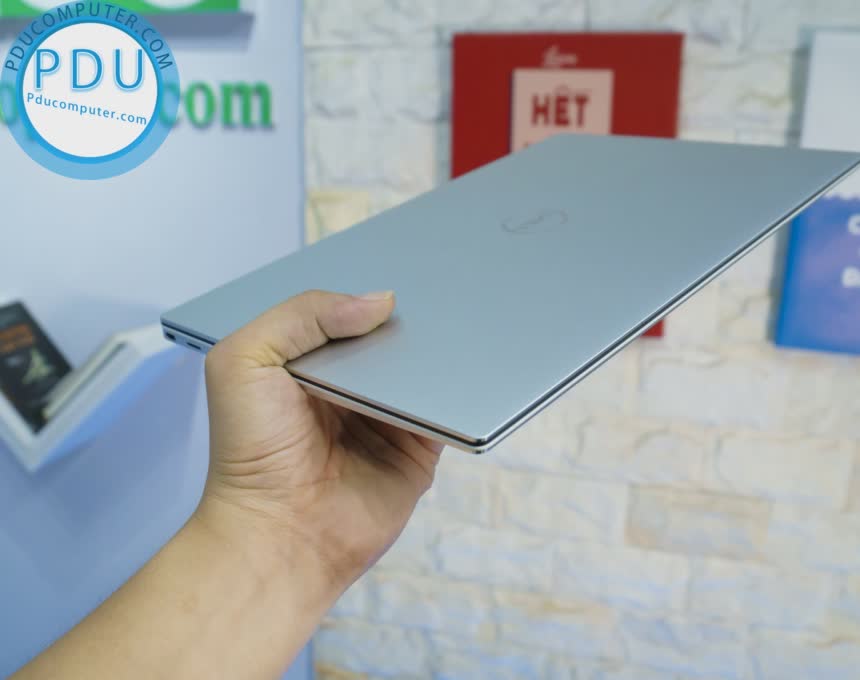 Dell XPS 13 9300 (2020) 10th 13.3″ Win10 Core i5 1035G1 / RAM 8GB / SSD 256GB / FHD