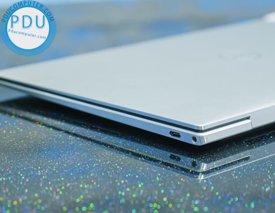 Dell XPS 13 9300 (2020) 10th 13.3″ Win10 Core i5 1035G1 / RAM 8GB / SSD 256GB / FHD