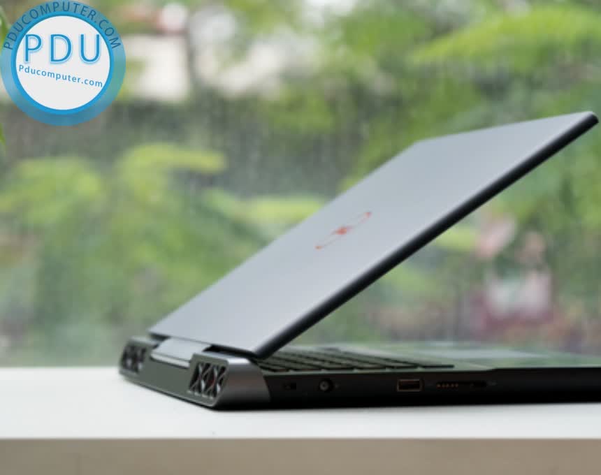 Laptop Cũ Dell Inspiron N7566 Core i5 – 6300HQ| RAM 8GB| SSD 128GB + HDD 500G| VGA 4GB NVIDIA GeForce GTX 960M| 15.6 inch full HD