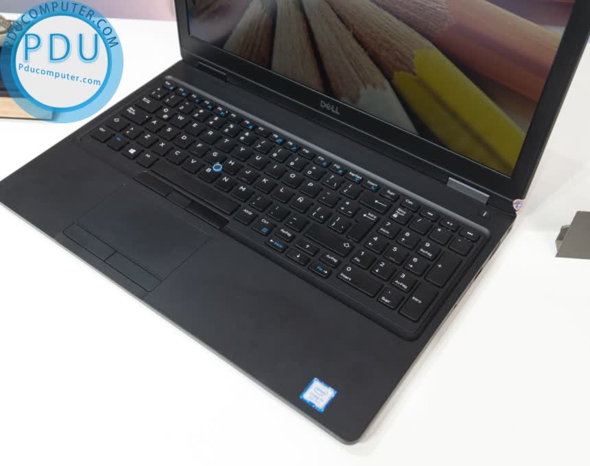Laptop Cũ Dell Latitude 5590 i7 – 8550U / 8G / 240GB SSD / 15.6 FHD / VGA Intel HD 620