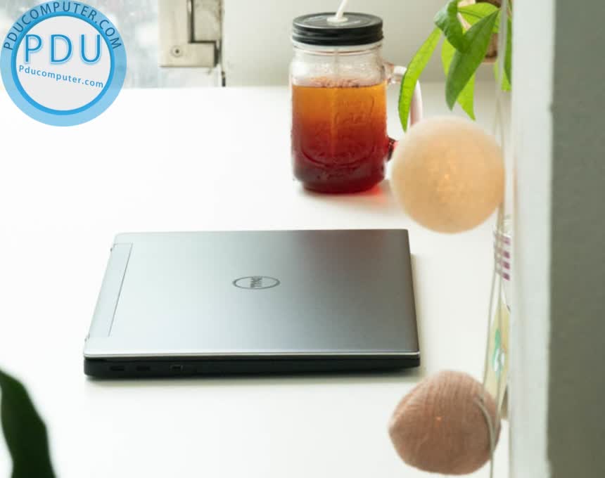 Laptop Cũ Dell Latitude 7370 M5- 6Y54/ RAM 8GB /SSD 256GB/ 13.3″FHD