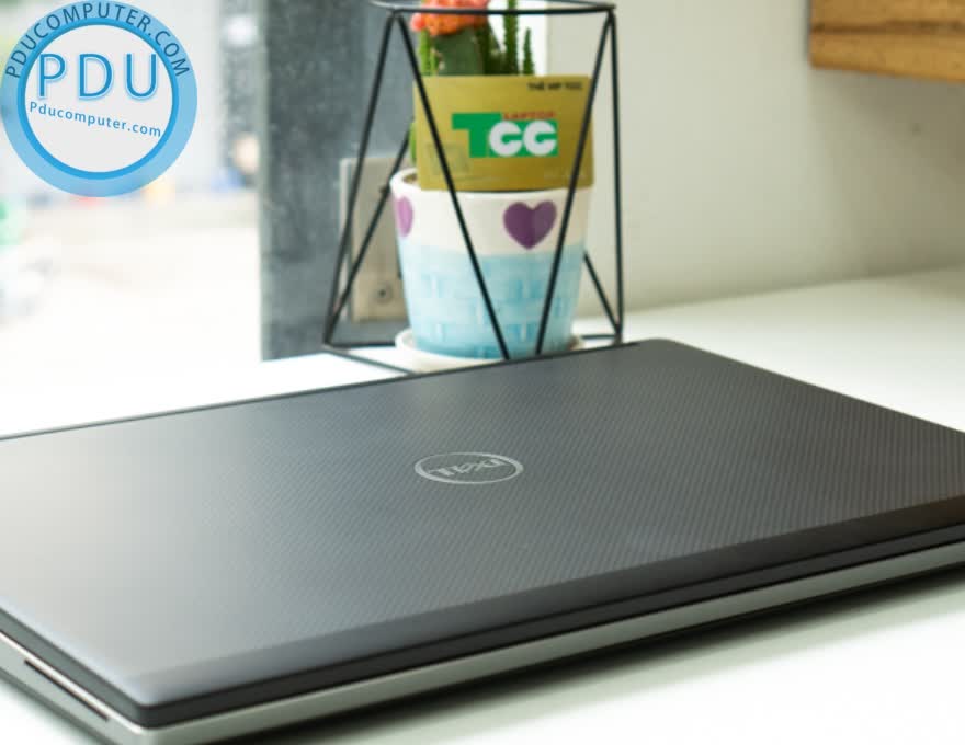Laptop Cũ Dell Precision 7730 Core i7 – 8850H| RAM 32GB| SSD 512GB| P3200| 17.3 FHD