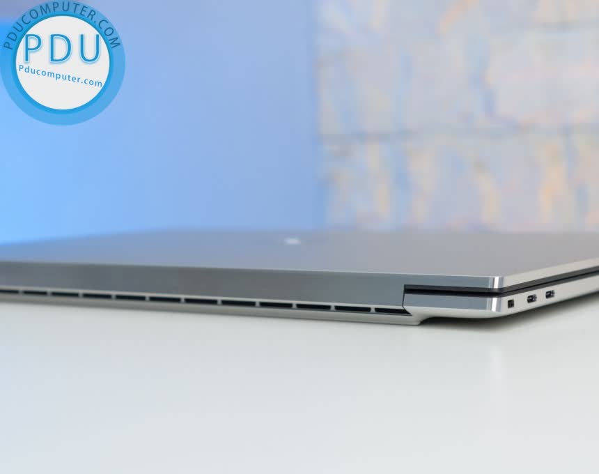 [ LIKE NEW ] Dell XPS 9700 (2020) 10th 17.3 inch Windown 10 Core i7 10750H / RAM 16GB / SSD 512GB / GTX 1650 Ti / FHD