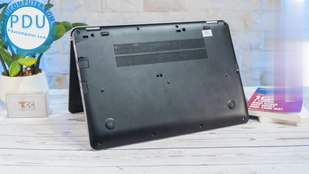 HP 850 G3 I5-6300U| RAM 8GB | SSD 256GB | FHD | CARD ON