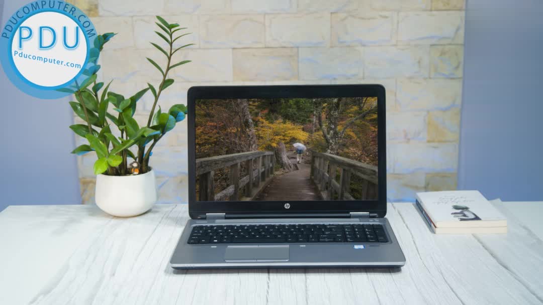 HP ProBook 650 G2 Core i5-6300U| 8GB RAM| 256GB SSD| FHD| Card On