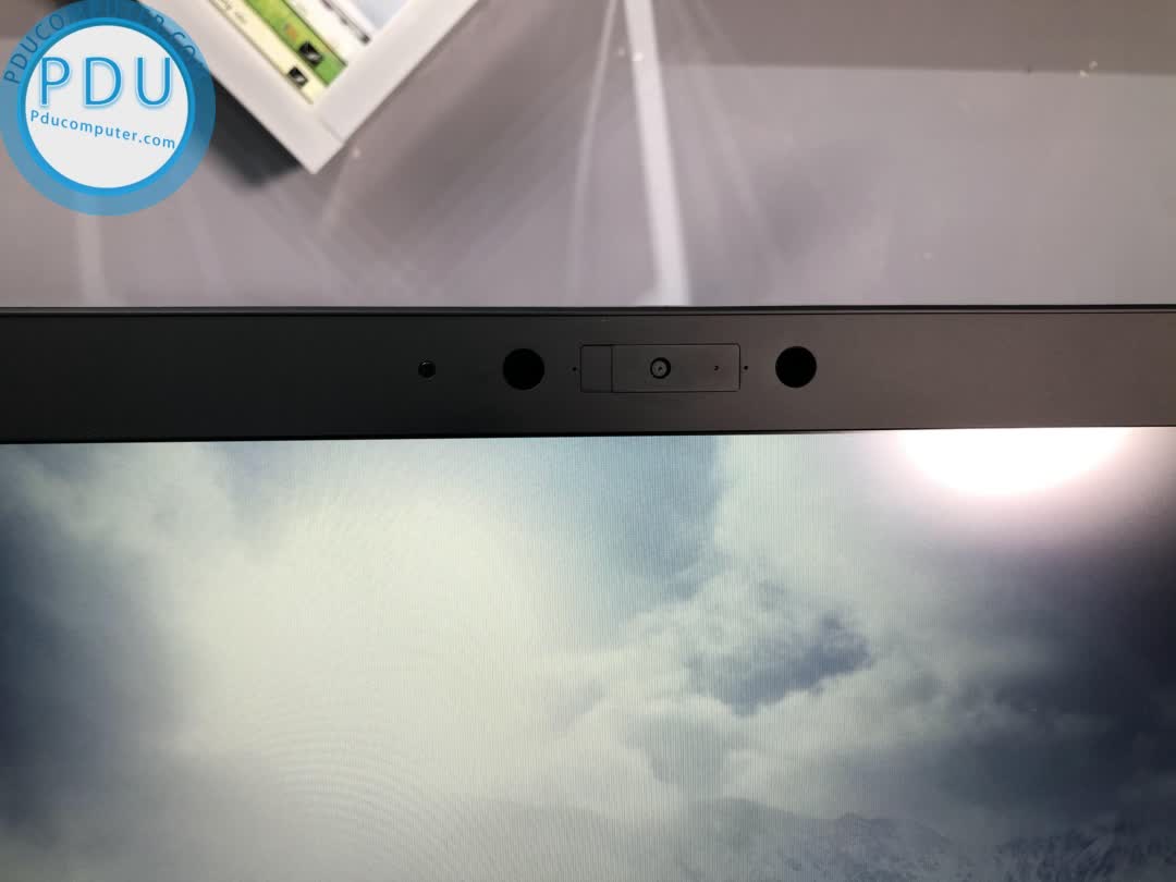 HP Zbook 17 G6 / I7 9850H / RAM 32GB / SSD 512GB / 15.6″ FHD IPS / VGA RTX3000 (6GB GDDR6)