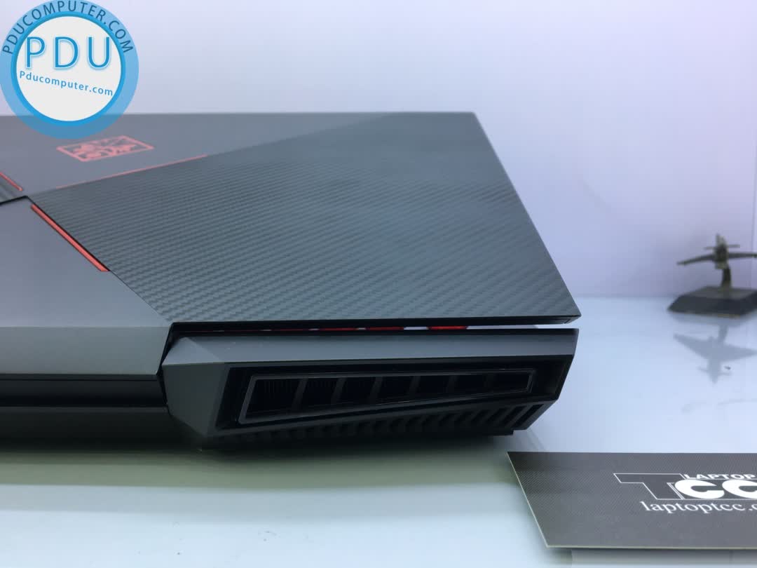 Laptop Cũ GAMING HP OMEN 17 2017 CORE I7 7700HQ/ RAM 16G/ SSD 128+HDD 1T/ GTX 1070 8G/ MÀN 17.3 FULL HD IPS