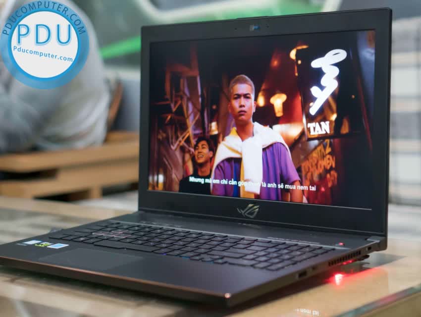 Laptop cũ ASUS ROG Zephyrus M GM501 I7-8750H| RAM 16GB| SSD 256GB| CARD GTX 1060| FULL HD