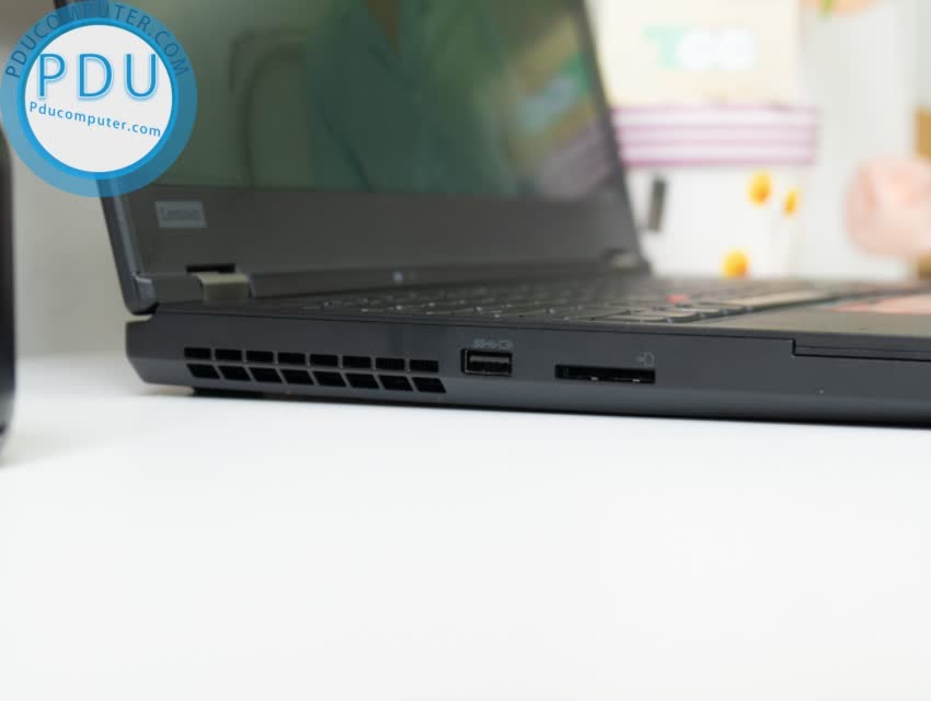 Laptop Cũ Lenovo Thinkpad P52| Core i7 – 8750H| Ram 16GB DDR4| SSD 512GB|15.6″ FHD| Nvidia Quadro P1000