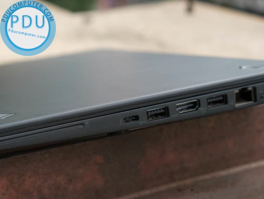 Laptop cũ Lenovo ThinkPad T470s – Core i7* 7600U – 8 GB RAM – SSD 256 GB – 14″ – card on