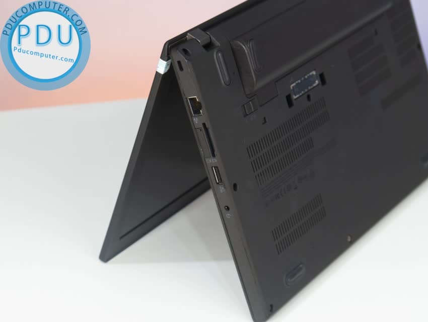 Laptop cũ lenovo-thinkpad-x270-core i7*7600U – 8GB RAM – SSD 256 GB -12.5″-FHD