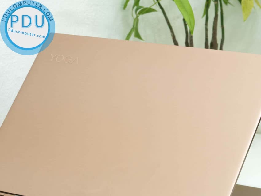 Laptop Lenovo Yoga 920 /i7 -8550U/ 16GB Ram/ 256GB SSD/ Card on/ FHD cảm ứng