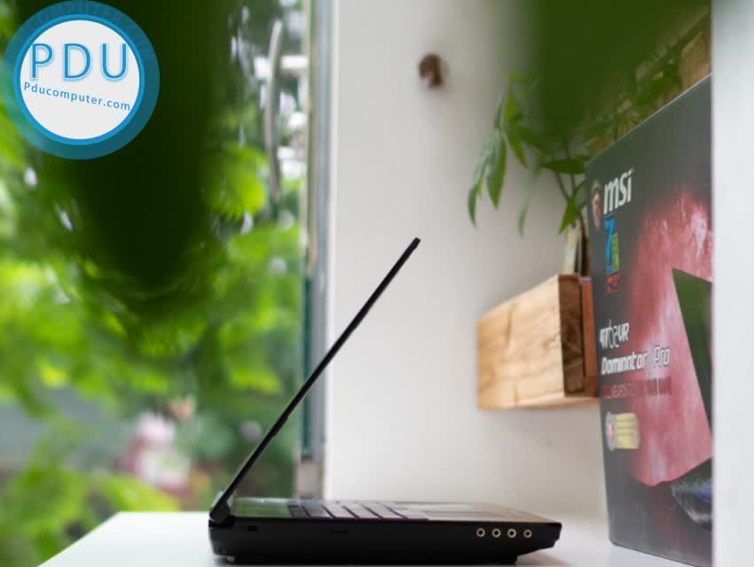 Laptop MSI GT62VR 7RD Dominator – i7-7700HQ – 8GB DDR4 – GTX 1060/6GB – SSD 256 + 1TB – 15.6″ FHD IPS