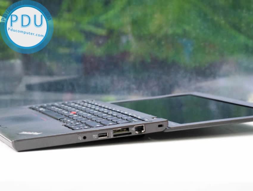 Lenovo Thinkpad X240 i3 4030U | RAM 4G | HDD 500GB | 12.5” HD | Card on