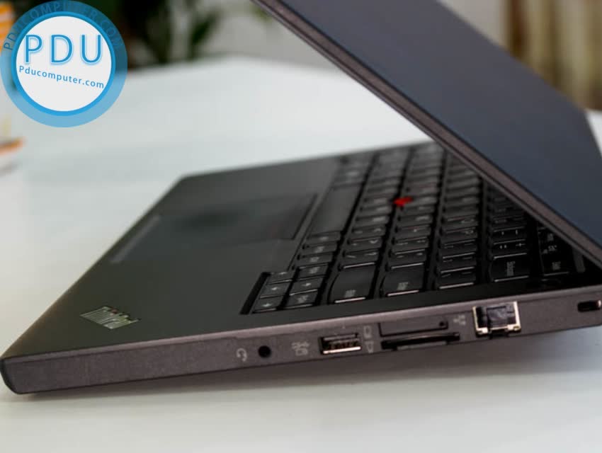Lenovo Thinkpad X240 i3 4030U | RAM 4G | HDD 500GB | 12.5” HD | Card on