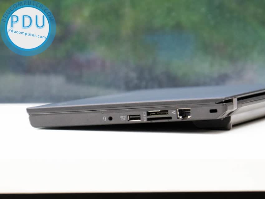 Lenovo Thinkpad X240 i3 4030U | RAM 4G | HDD 500GB | 12.5” HD | Card on