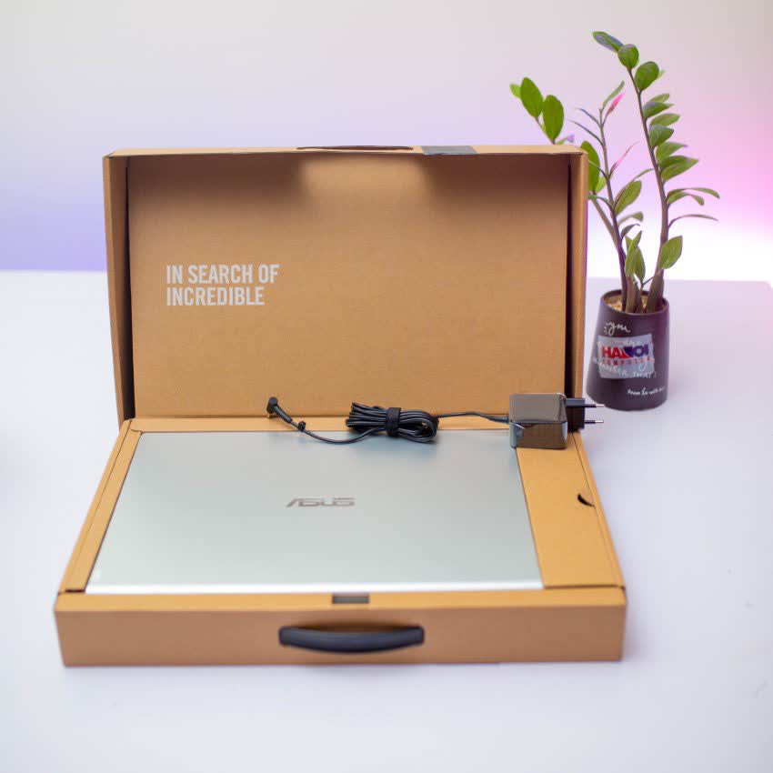 Laptop Asus D509DA-EJ285T (R3 3200U/4GB RAM/256GB SSD/15.6 inch FHD/Win 10/Bạc)