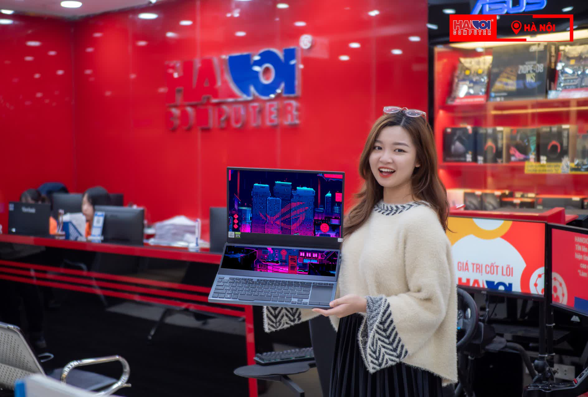 Laptop Asus Gaming ROG Zephyrus Duo GX550LXS-HC055R (i9 10980HK/32GB RAM/1TB HDD+1TB SSD/15.6 UHD/RTX2080 Super MaxQ 8GB/Win10/Balo/Chuột/Xám)