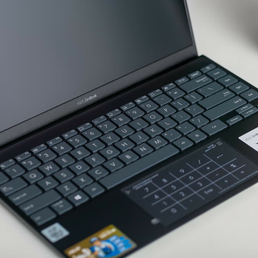 Laptop Asus ZenBook UX425EA-BM113T (i7 1165G7/16GB RAM/512GB SSD/14 FHD/Win10/Xám)