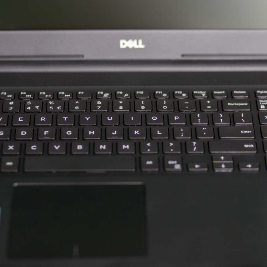 Laptop Dell Inspiron 3593C (P75F013N93C) (i3 1005G1/4GB RAM/256GB SSD/15.6 inch FHD/Win 10/Đen)