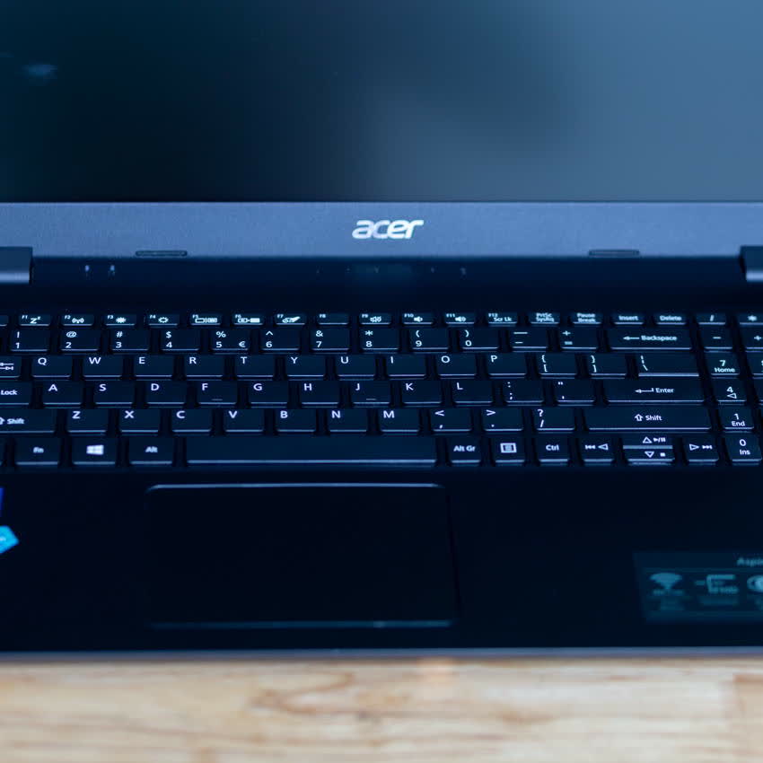 Laptop Acer Aspire A315-54-34U1 (NX.HM2SV.007) (i3 10110U/4GBRAM/256GB SSD/15.6 inch HD/Win 10/Đen)