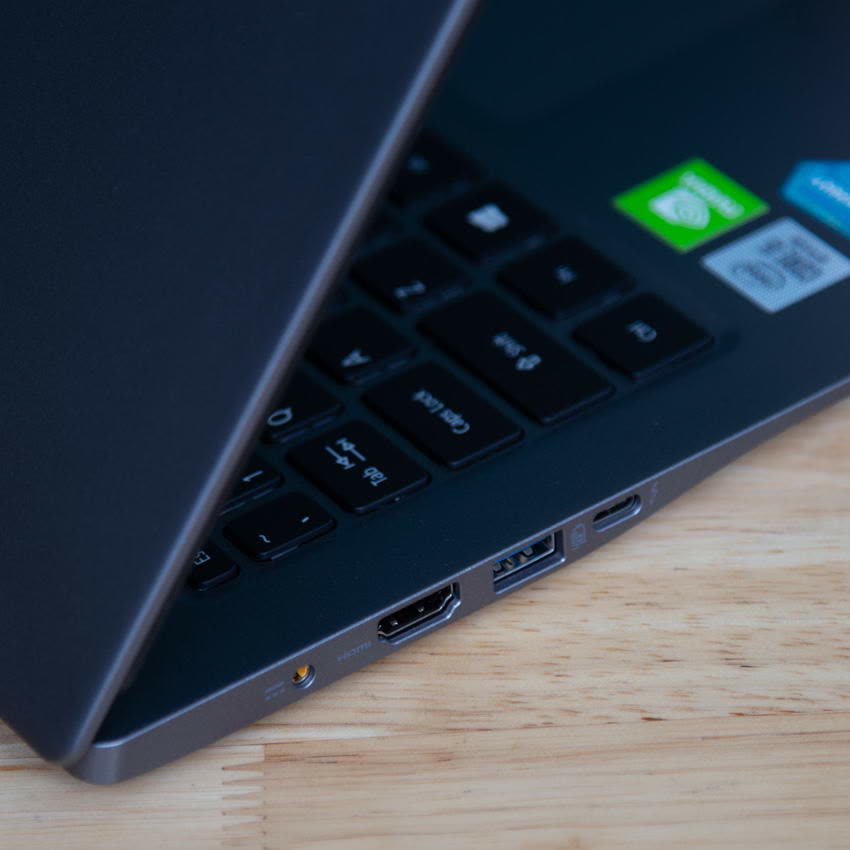 Laptop Acer Swift SF314-42-R5Z6 (NX.HSESV.001) (R5 4500U/8GBRAM/512GB SSD/14.0 inch FHD IPS/Win10/Bạc) (2020)