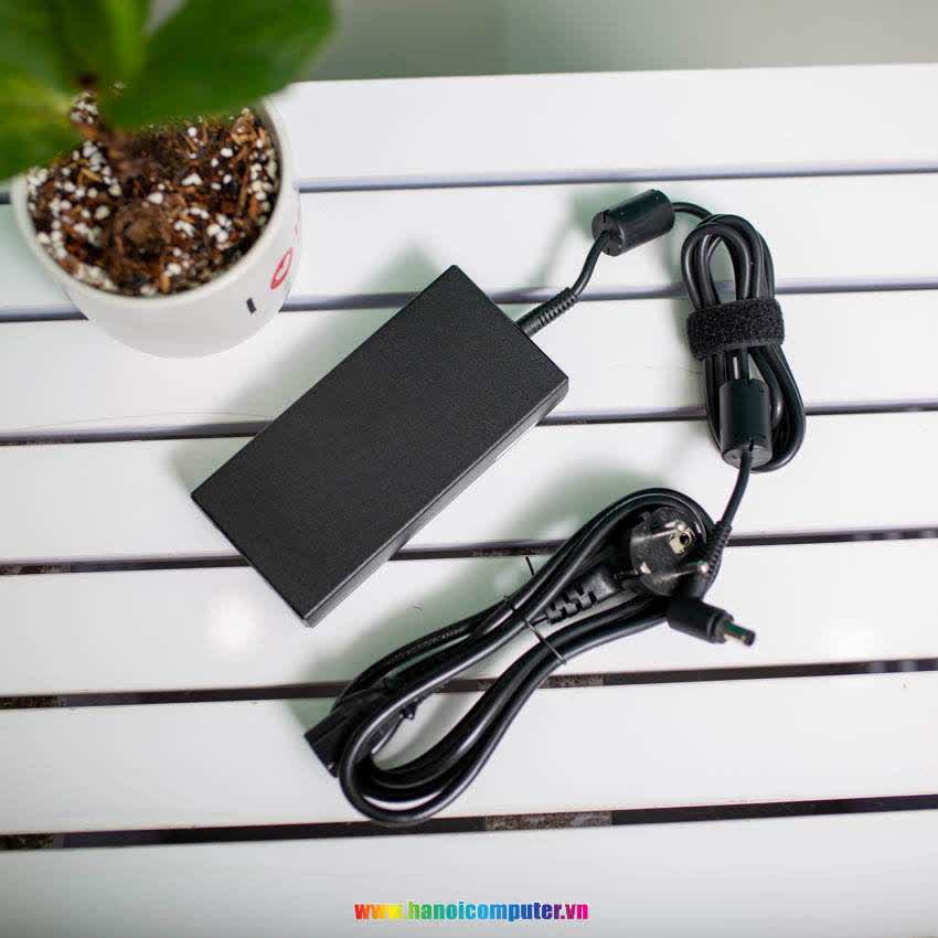 Laptop MSI Gaming GL65 Leopard 10SCXK (089VN) (i7-10750H/8GB RAM/512GB SSD/GTX 1650 DDR6/15.6 inch FHD 144Hz/Win 10/Đen) (2020)