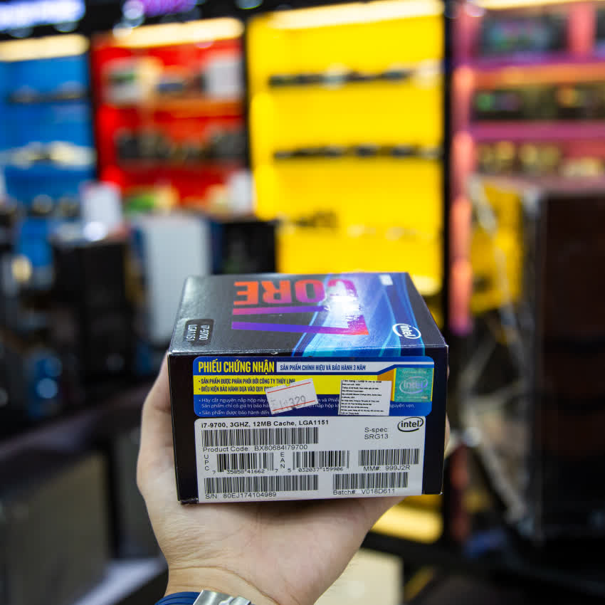 CPU Intel Core i7-9700 (3.0GHz turbo up to 4.7Ghz, 8 nhân 8 luồng, 12MB Cache, 65W) - Socket Intel LGA 1151-v2