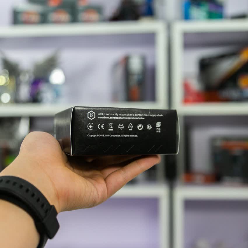 CPU Intel Core i9-10940X (3.3GHz turbo up to 4.6GHz, 14 nhân, 28 luồng, 19.25 MB Cache, 165W) - Socket Intel LGA 2066)