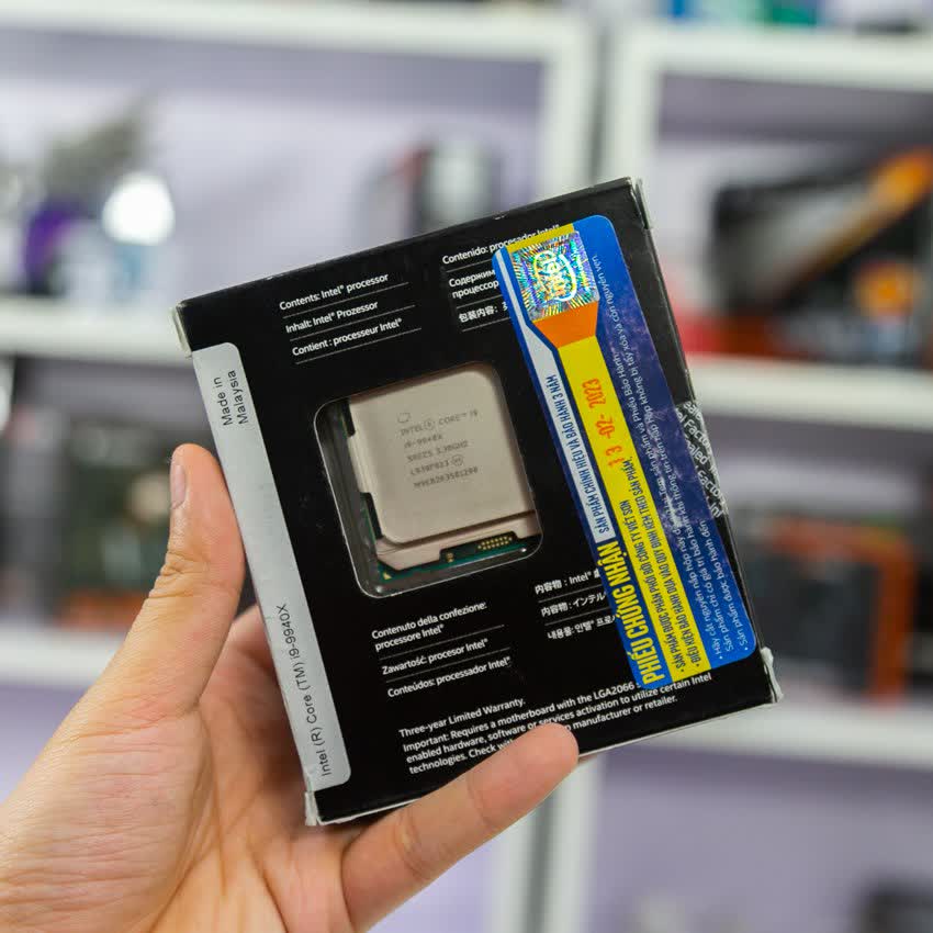 CPU Intel Core i9-9940X (3.3GHz turbo up to 4.4GHz, 14 nhân 28 luồng, 19.25MB Cache, 165W) - Socket Intel LGA 2066