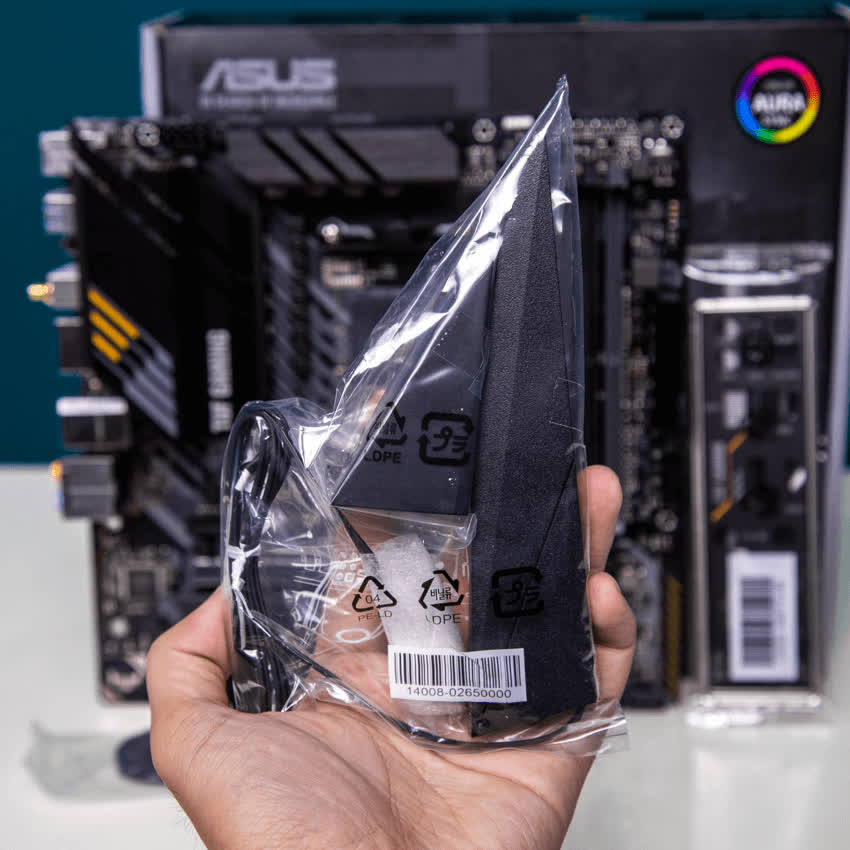 Mainboard ASUS TUF GAMING B550M-PLUS (WI-FI) (AMD B550, Socket AM4, m-ATX, 4 khe RAM DRR4)