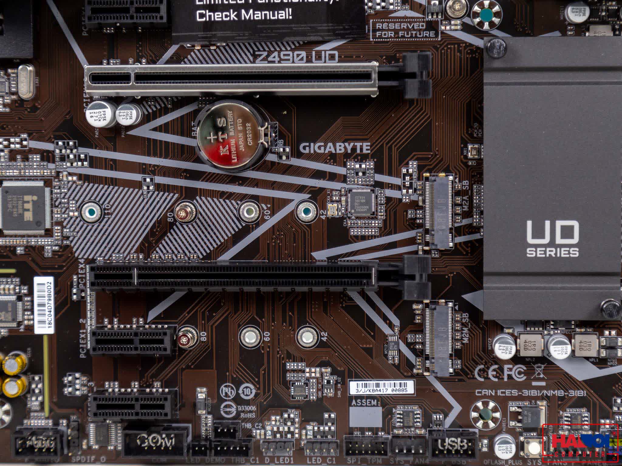 Mainboard GIGABYTE Z490 UD (Intel Z490, Socket 1200, ATX, 4 khe RAM DDR4)