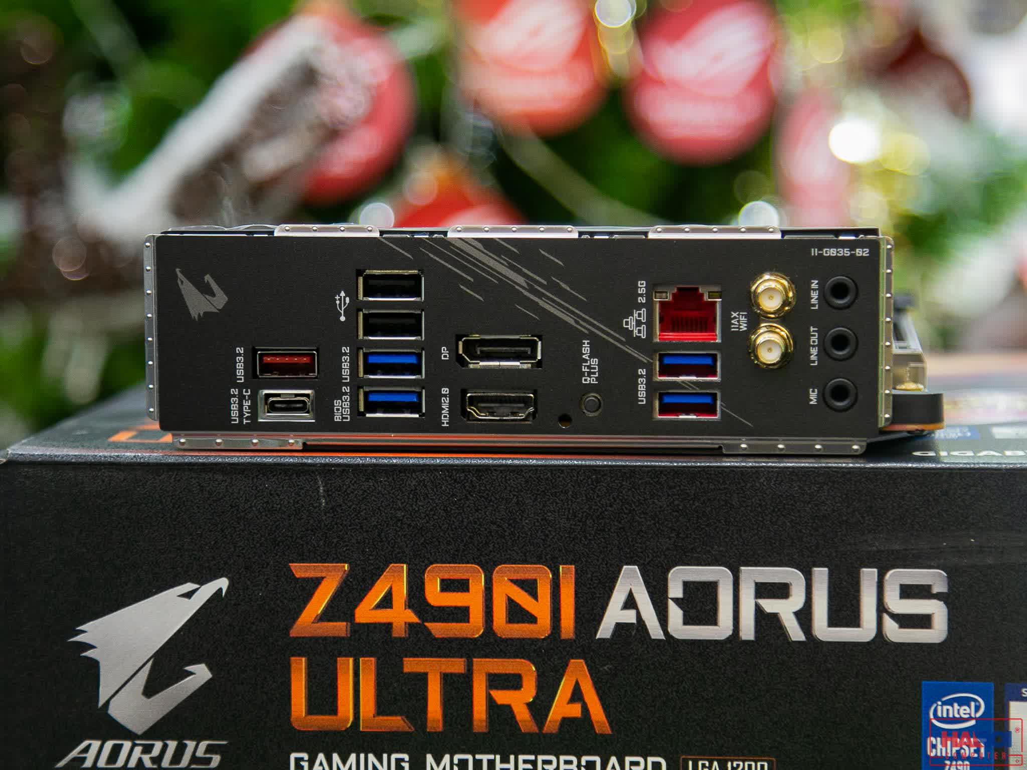 Mainboard GIGABYTE Z490i AORUS ULTRA (Intel Z490, Socket 1200, Mini ITX, 2 khe RAM DDR4)