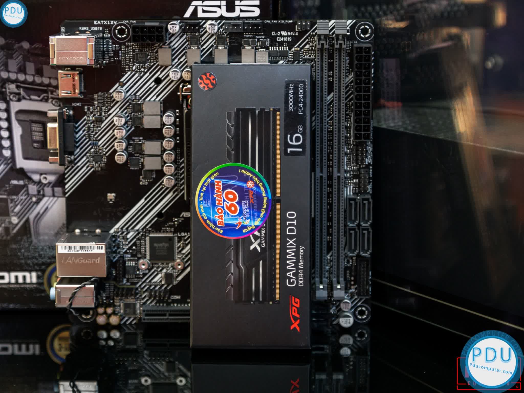 Ram Desktop Adata XPG Gammix D10 Black (AX4U3000316G16A-SB10) 16GB (1x16GB) DDR4 3000Mhz