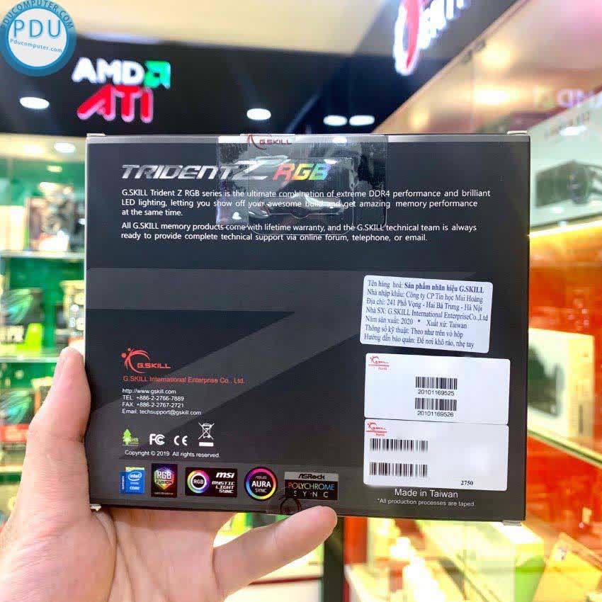 RAM Desktop Gskill Trident Z RGB (F4-3600C18D-16GTZR) 16GB (2x8GB) DDR4 3600MHz