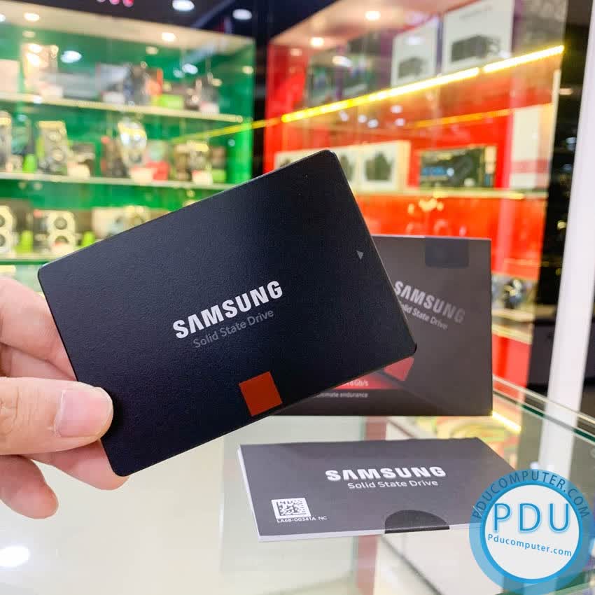 Ổ cứng SSD Samsung 860 PRO 1TB 2.5 inch SATA3 (Đọc 560MB/s - Ghi 530MB/s)