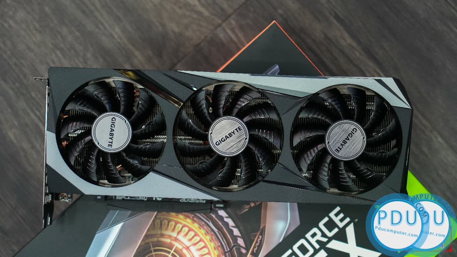 Card màn hình Gigabyte RTX 3060 Ti GAMING OC PRO (8GB GDD6, 256-bit, HDMI +DP, 1x8-pin, 1x6-pin)