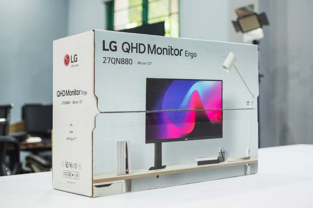 Màn hình LG 27QN880-B (27 inch/2K/IPS/75Hz/5ms/350nits/HDMI+DP+TypeC)