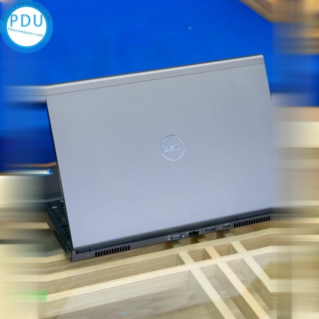 Dell Precision M4700 Mobile Workstation i7 3820QM/3840QM | RAM 8 GB | SSD 256GB | 15.6″ Full HD | VGA K2000M