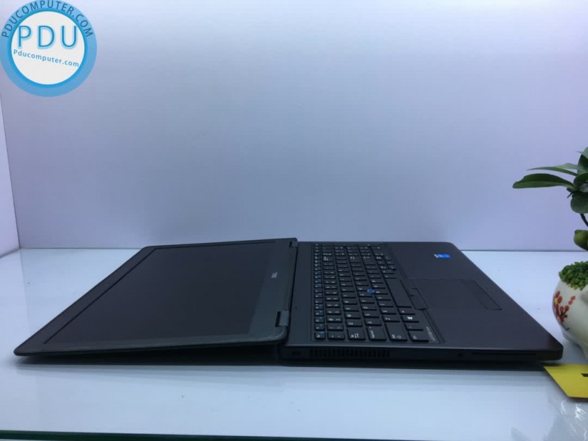 Laptop Dell latitude E5550/ i5*5300U/ RAM 8G/ Ổ SSD 256G/ MÀN 15.6 FULL HD